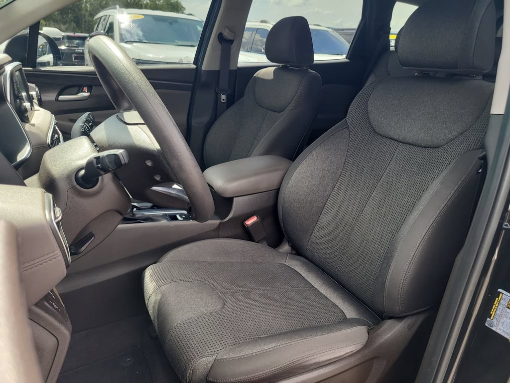 Used 2019 Hyundai Santa Fe SEL FWD image 17