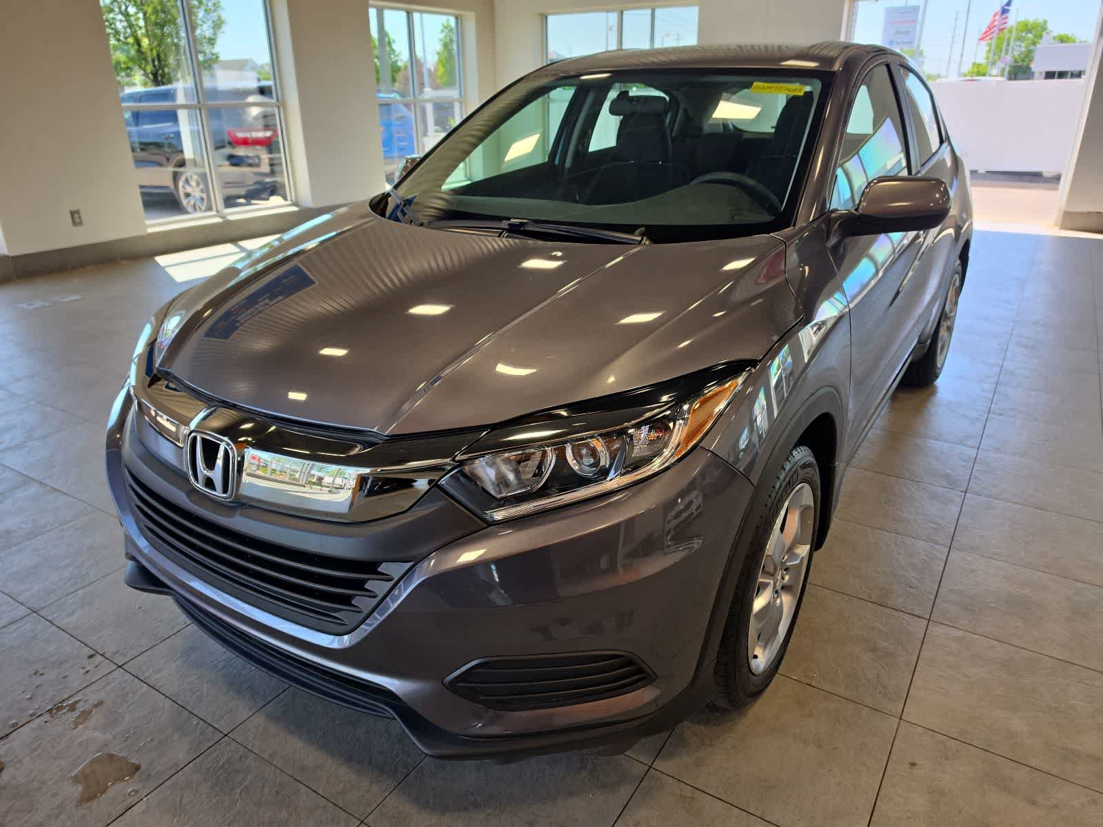 Used 2022 Honda HR-V LX image 2