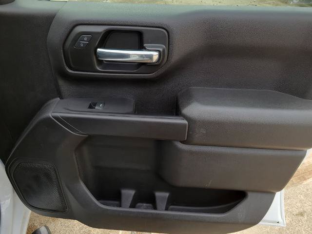 Used 2023 Chevrolet Silverado 1500 W/T w/ Trailering Package AWD/4WD image 8