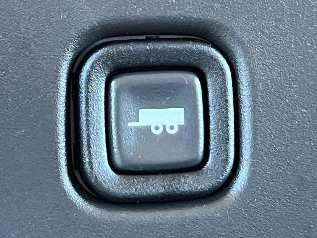 Used 2025 Chevrolet Express 3500 LT w/ LT Preferred Equipment Group RWD image 28