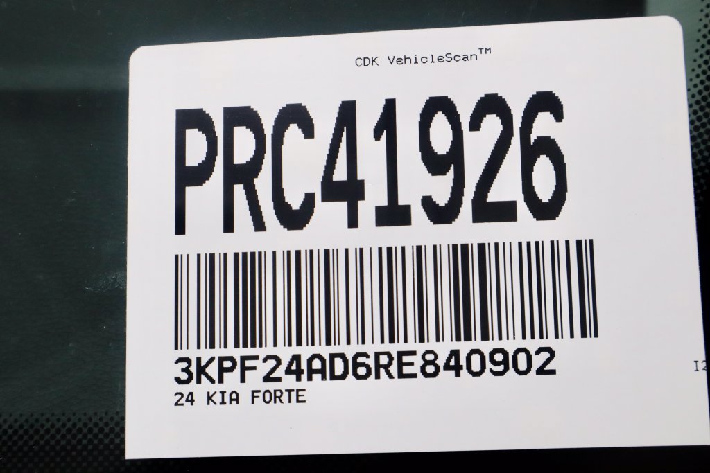 Used 2024 Kia Forte LXS w/ LXS Technology Package FWD image 34