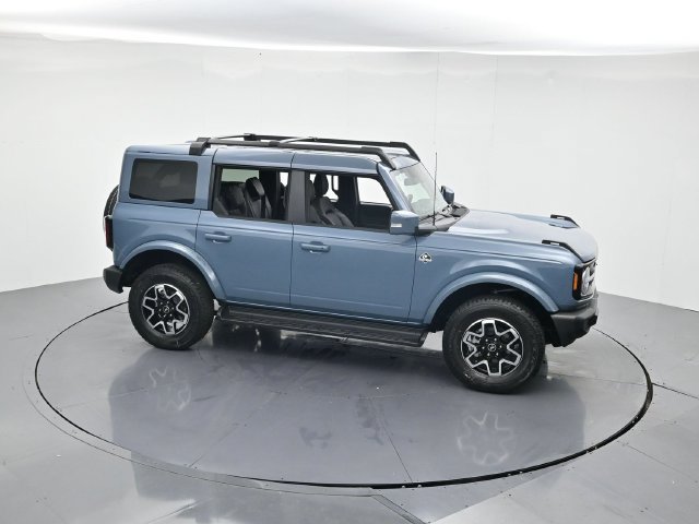 Certified 2025 Ford Bronco Outer Banks AWD/4WD image 41