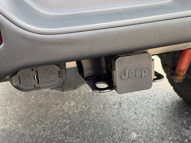 Used 2021 Jeep Wrangler Unlimited Rubicon AWD/4WD image 35