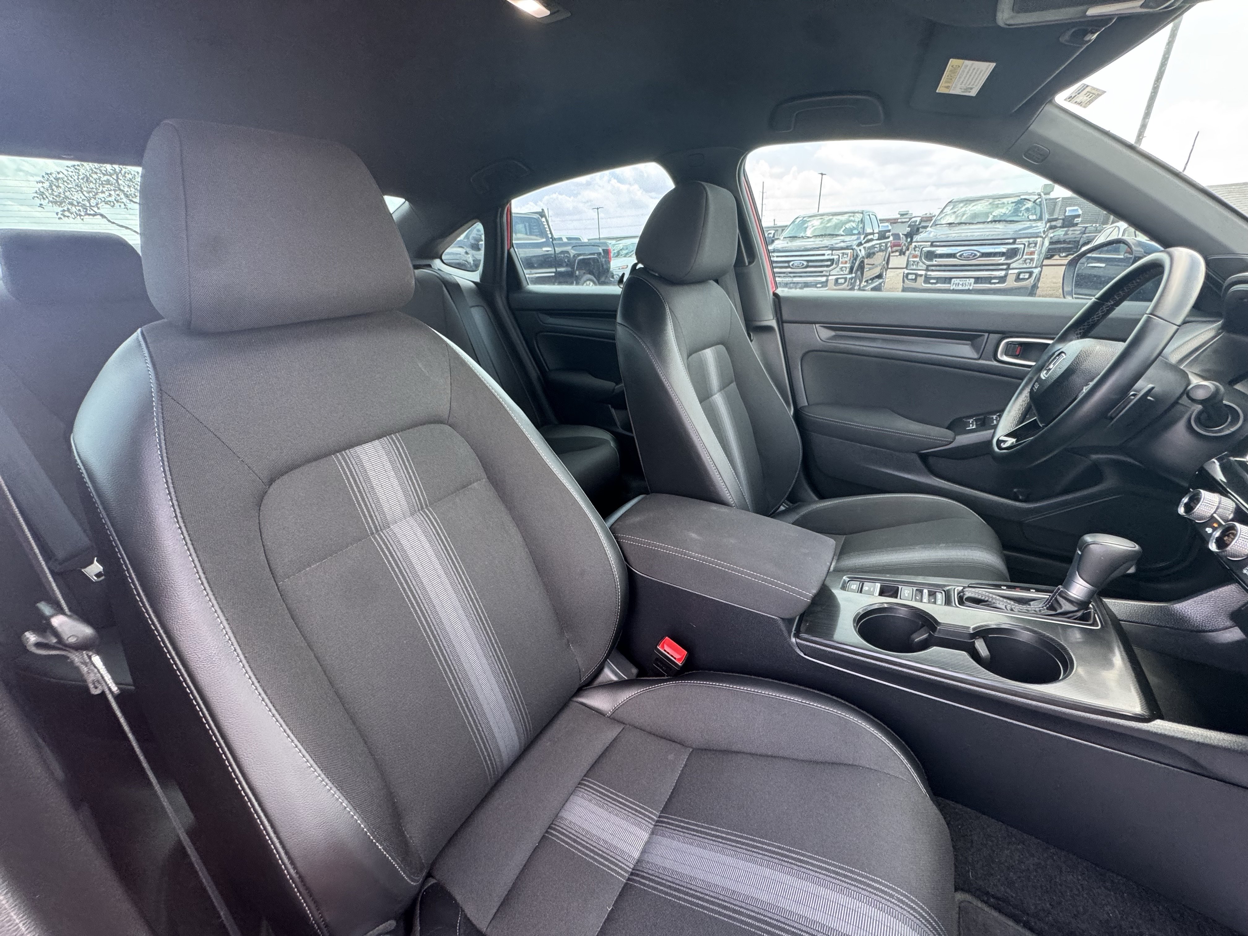 Used 2025 Honda Civic Sport image 33