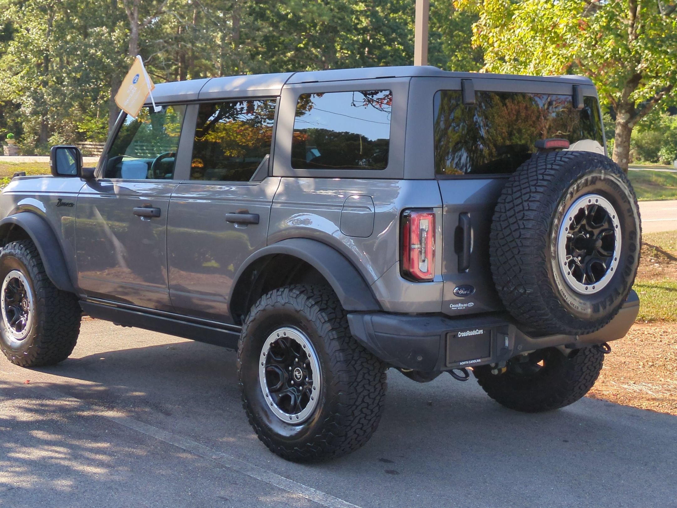Certified 2023 Ford Bronco Badlands w/ Sasquatch Package AWD/4WD image 5