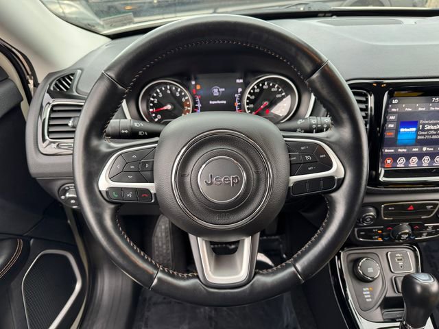 Used 2020 Jeep Compass Limited AWD/4WD image 21