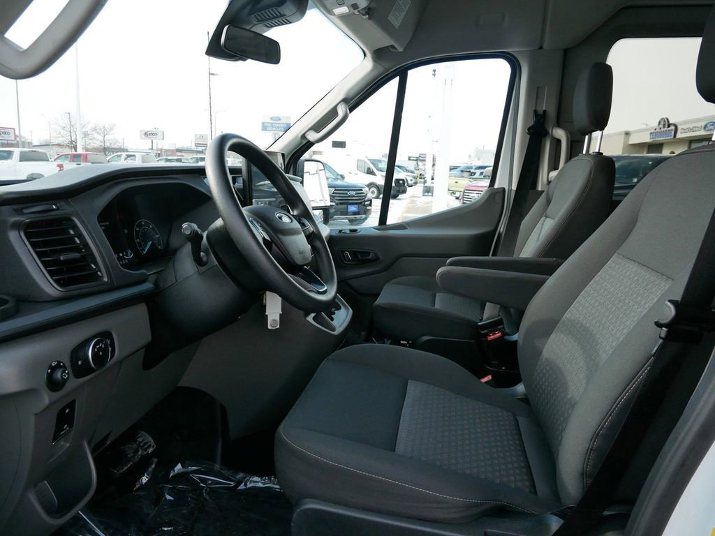 Certified 2023 Ford Transit 350 XLT image 7