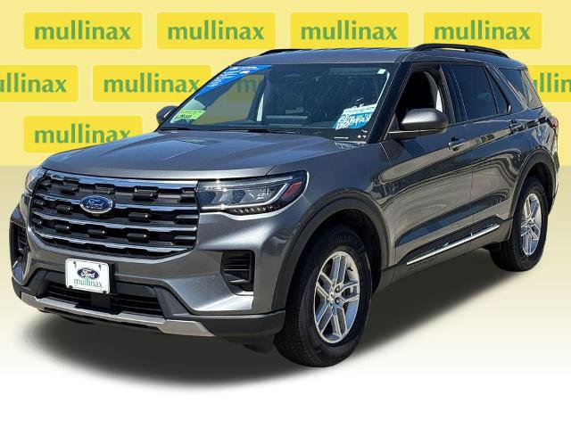 Certified 2025 Ford Explorer Active AWD/4WD image 23