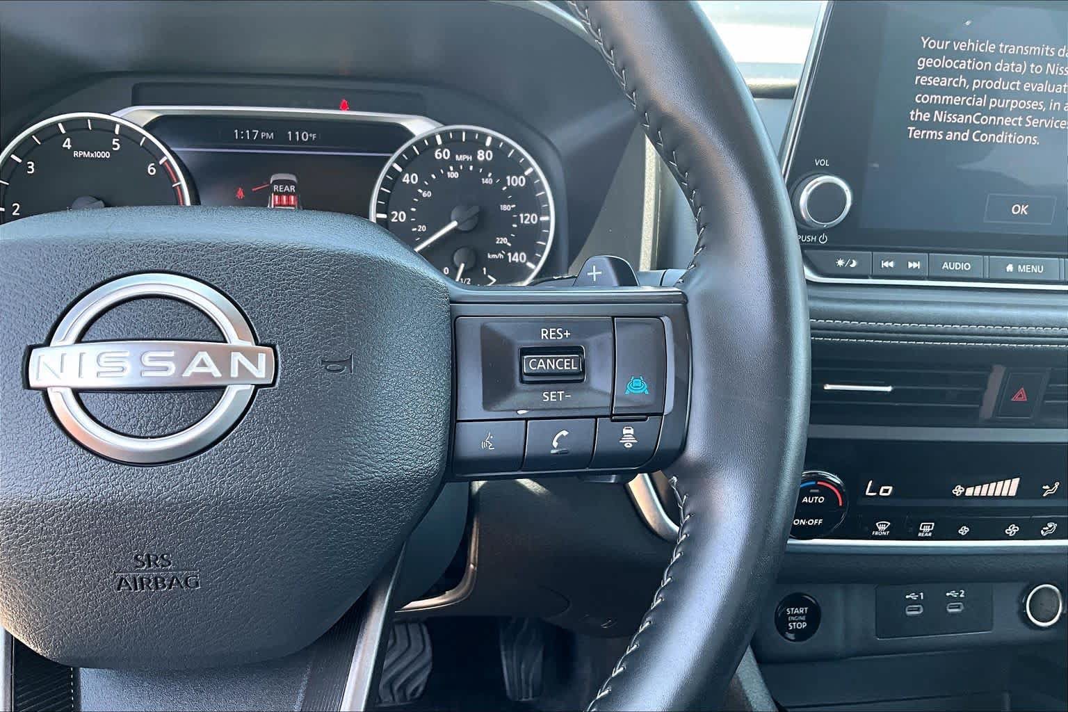 Used 2025 Nissan Rogue SV FWD image 24