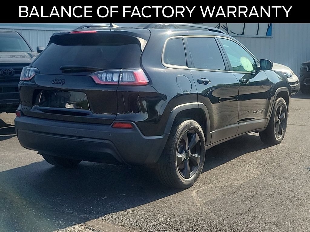 Used 2023 Jeep Cherokee Altitude Lux w/ Lux Elite Package AWD/4WD image 4