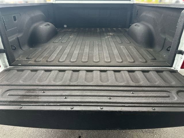 Used 2024 RAM 2500 Tradesman w/ Chrome Appearance Group AWD/4WD image 25