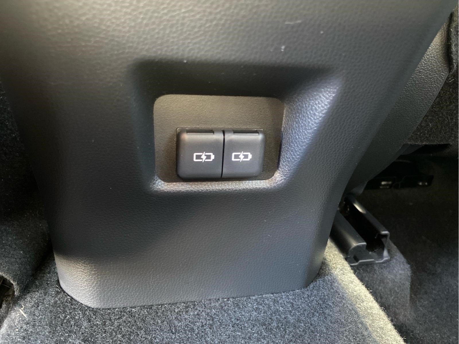 Used 2023 Toyota RAV4 XLE w/ Convenience Package AWD/4WD image 18