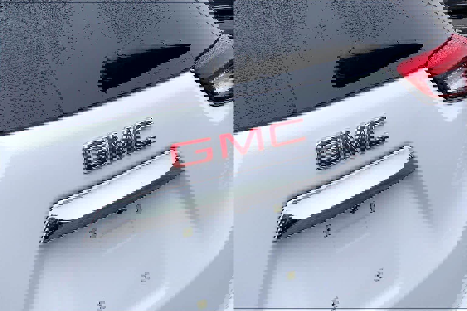 Used 2022 GMC Terrain SLE w/ Driver Convenience Package image 26