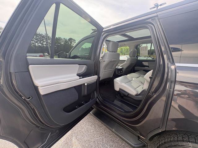 Certified 2025 Ford Expedition Max Active AWD/4WD image 30