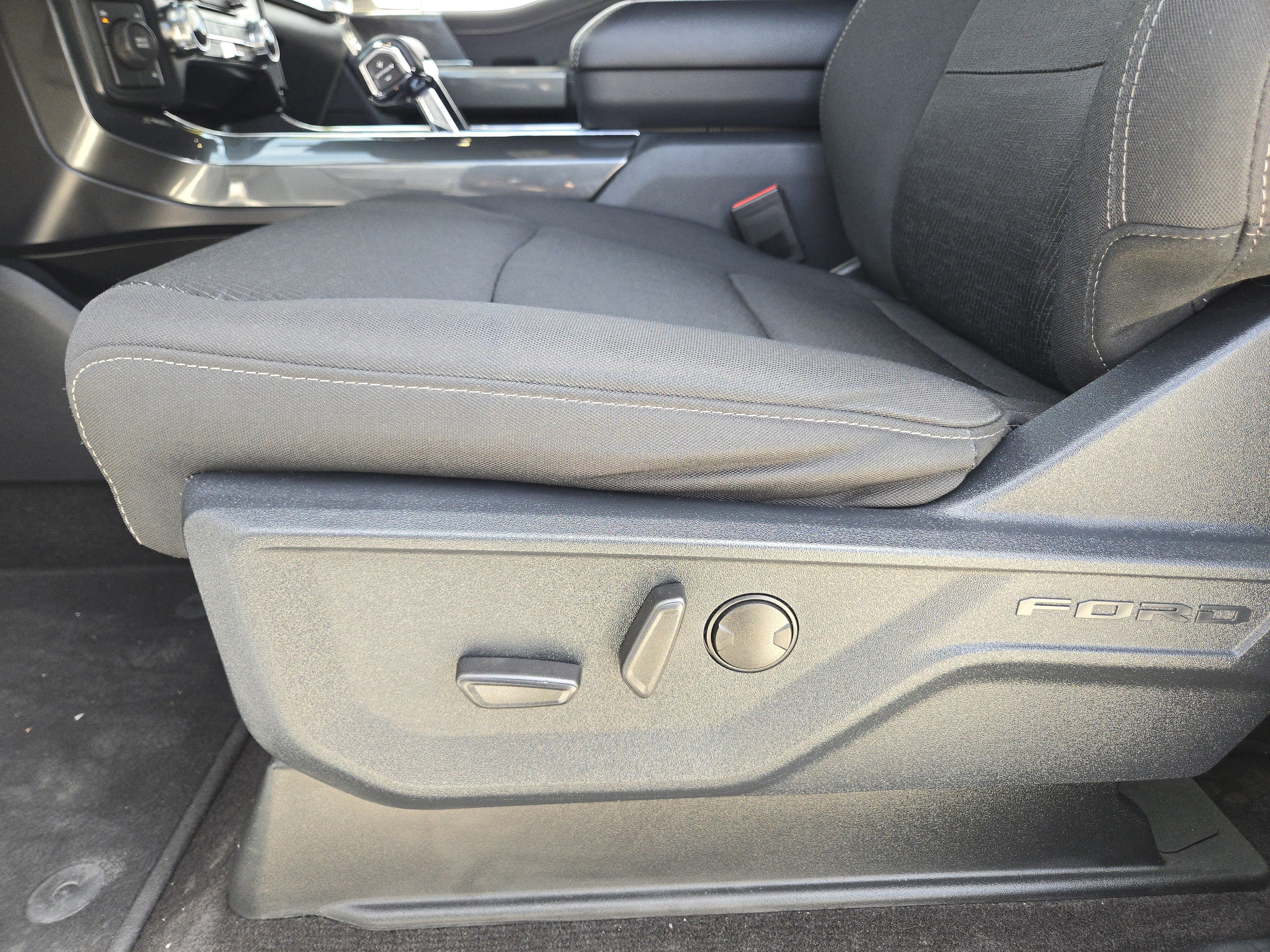 Certified 2022 Ford F150 XLT w/ Equipment Group 302A High image 23