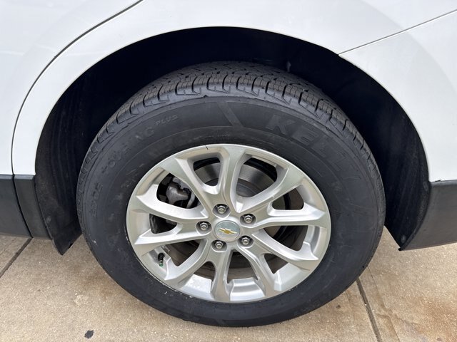 Used 2020 Chevrolet Equinox LT AWD/4WD image 11