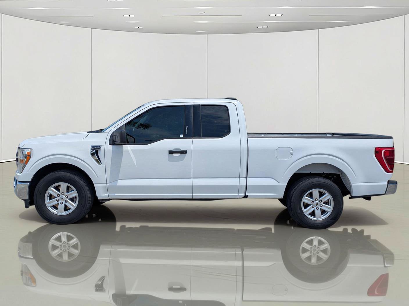 Certified 2022 Ford F150 XLT w/ Equipment Group 301A Mid RWD image 9