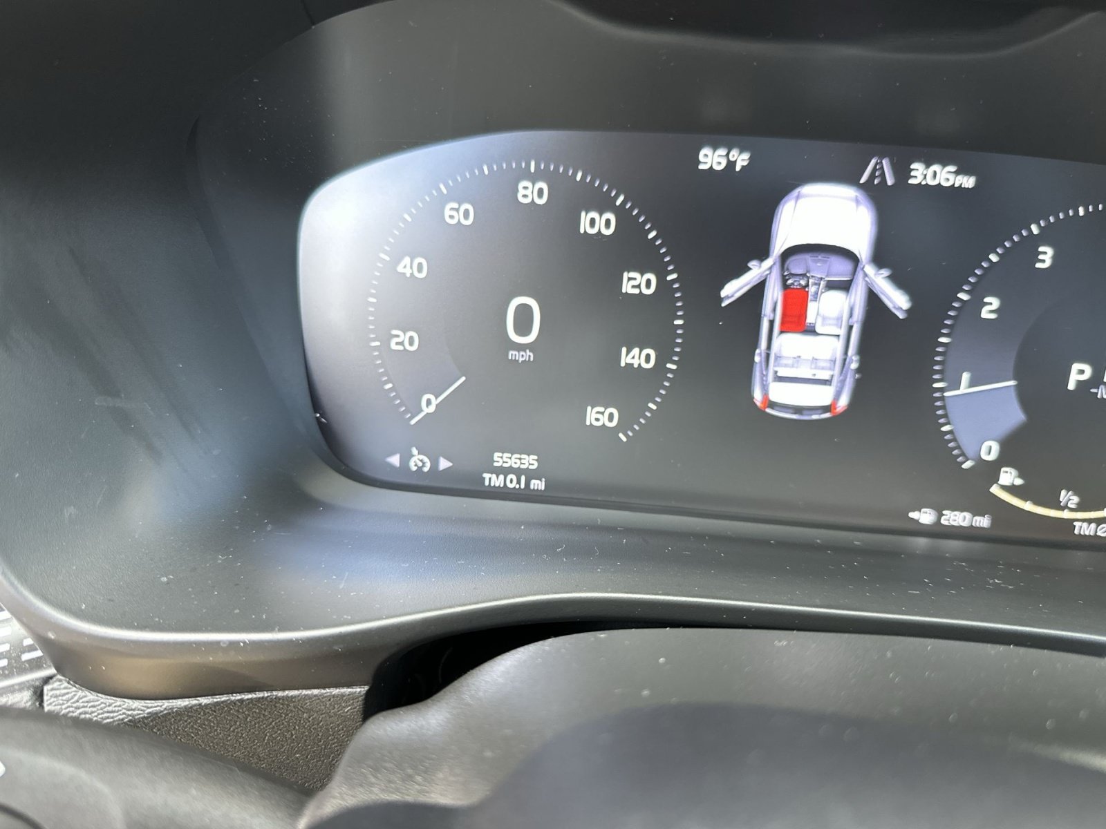 Used 2021 Volvo XC40 T5 R-Design AWD/4WD image 25