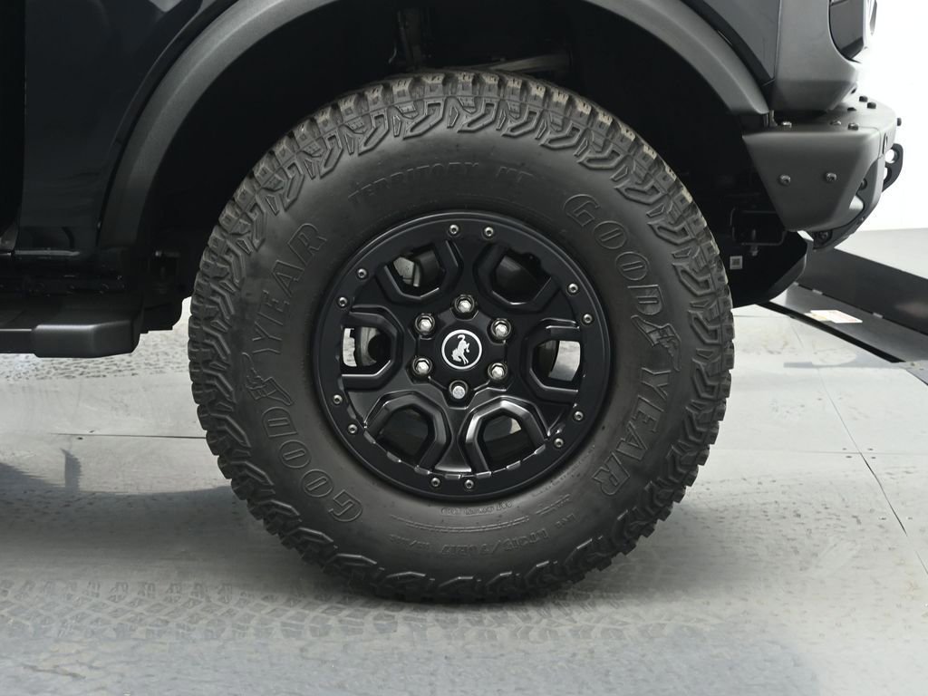 Certified 2022 Ford Bronco Wildtrak AWD/4WD image 47