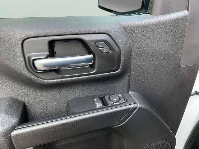Used 2026 Chevrolet Silverado 1500 W/T RWD image 17