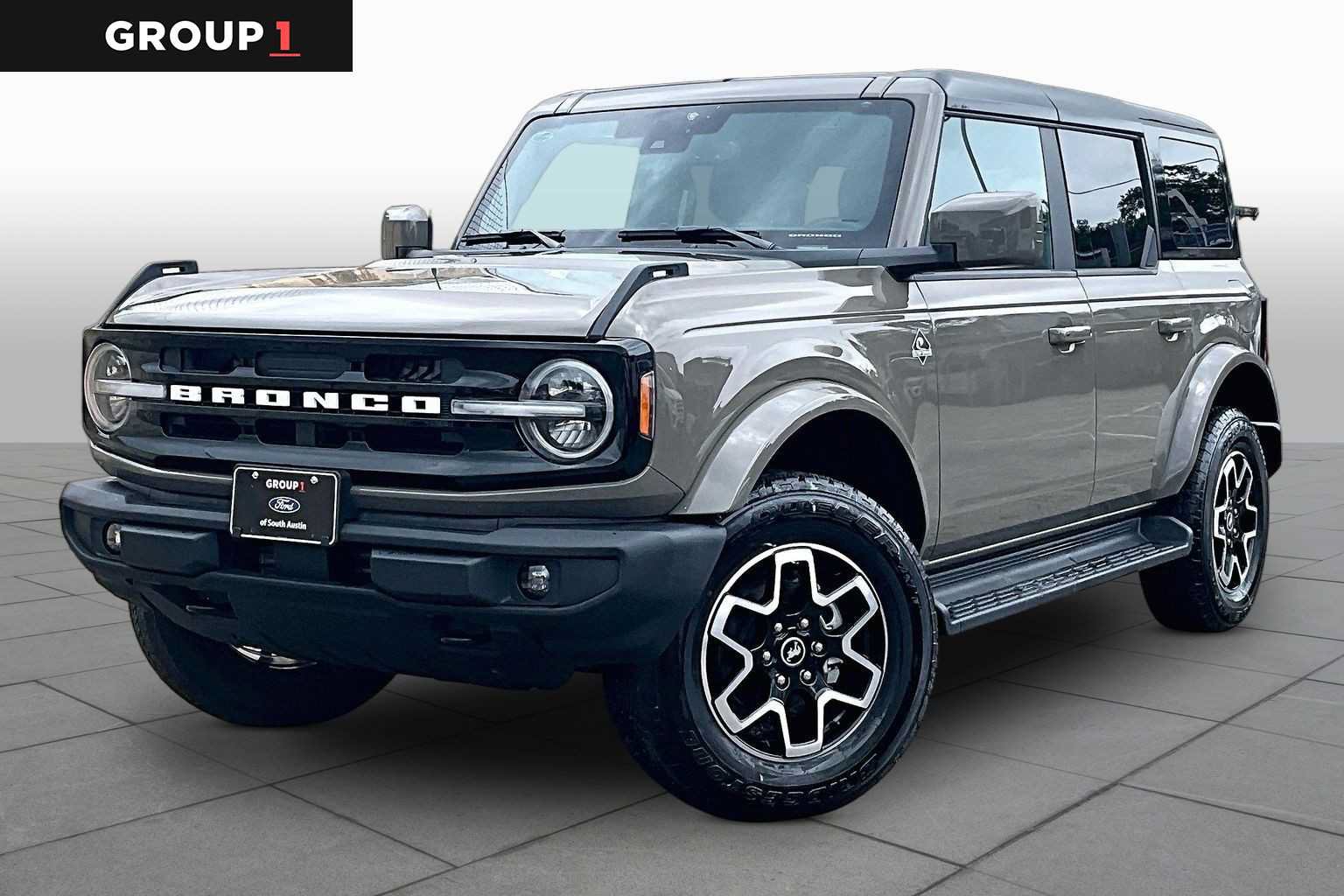 Certified 2025 Ford Bronco Outer Banks