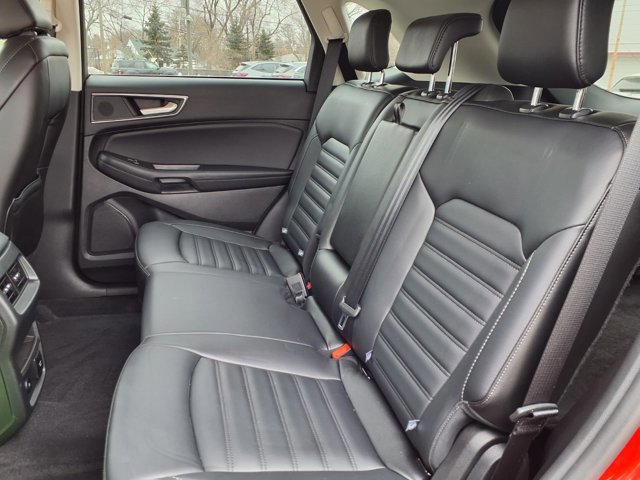 Certified 2024 Ford Edge SEL w/ Convenience Package image 9