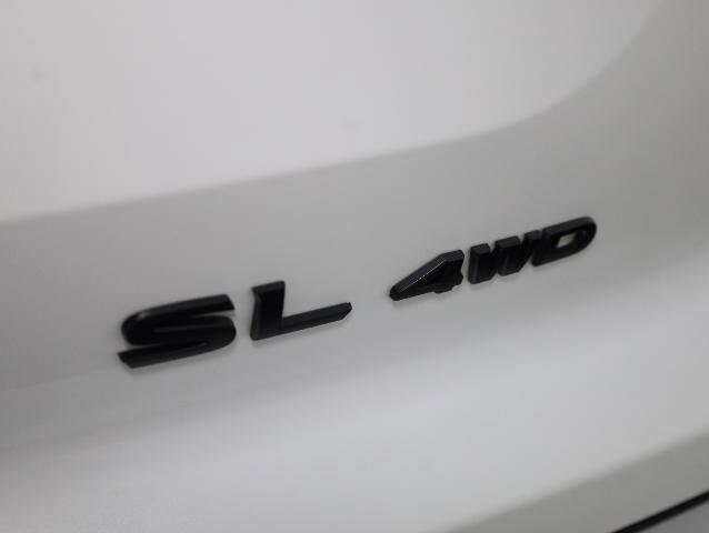 Used 2022 Nissan Pathfinder SL w/ SL Black Package AWD/4WD image 36