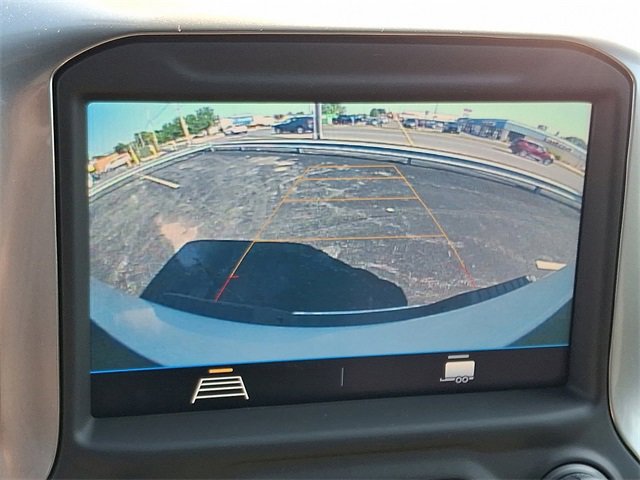 Used 2022 Chevrolet Silverado 2500 LT w/ Convenience Package image 17