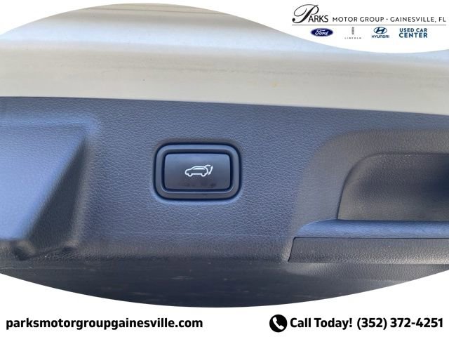 Used 2022 Hyundai Palisade SEL w/ Convenience Package AWD/4WD image 15