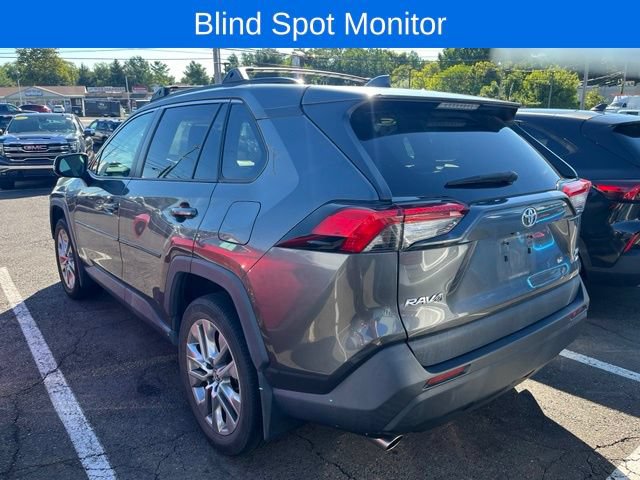 Used 2019 Toyota RAV4 XLE Premium w/ Cold Weather Package AWD/4WD image 3