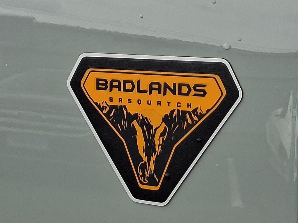 Certified 2023 Ford Bronco Badlands AWD/4WD image 31