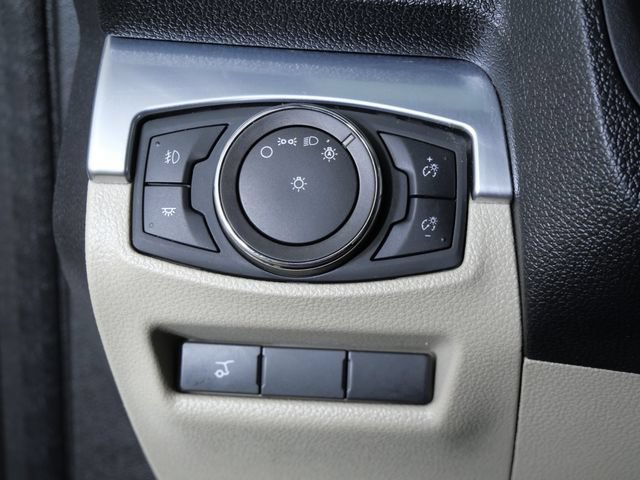 Certified 2018 Ford Explorer Limited w/ Equipment Group 301A AWD/4WD image 19