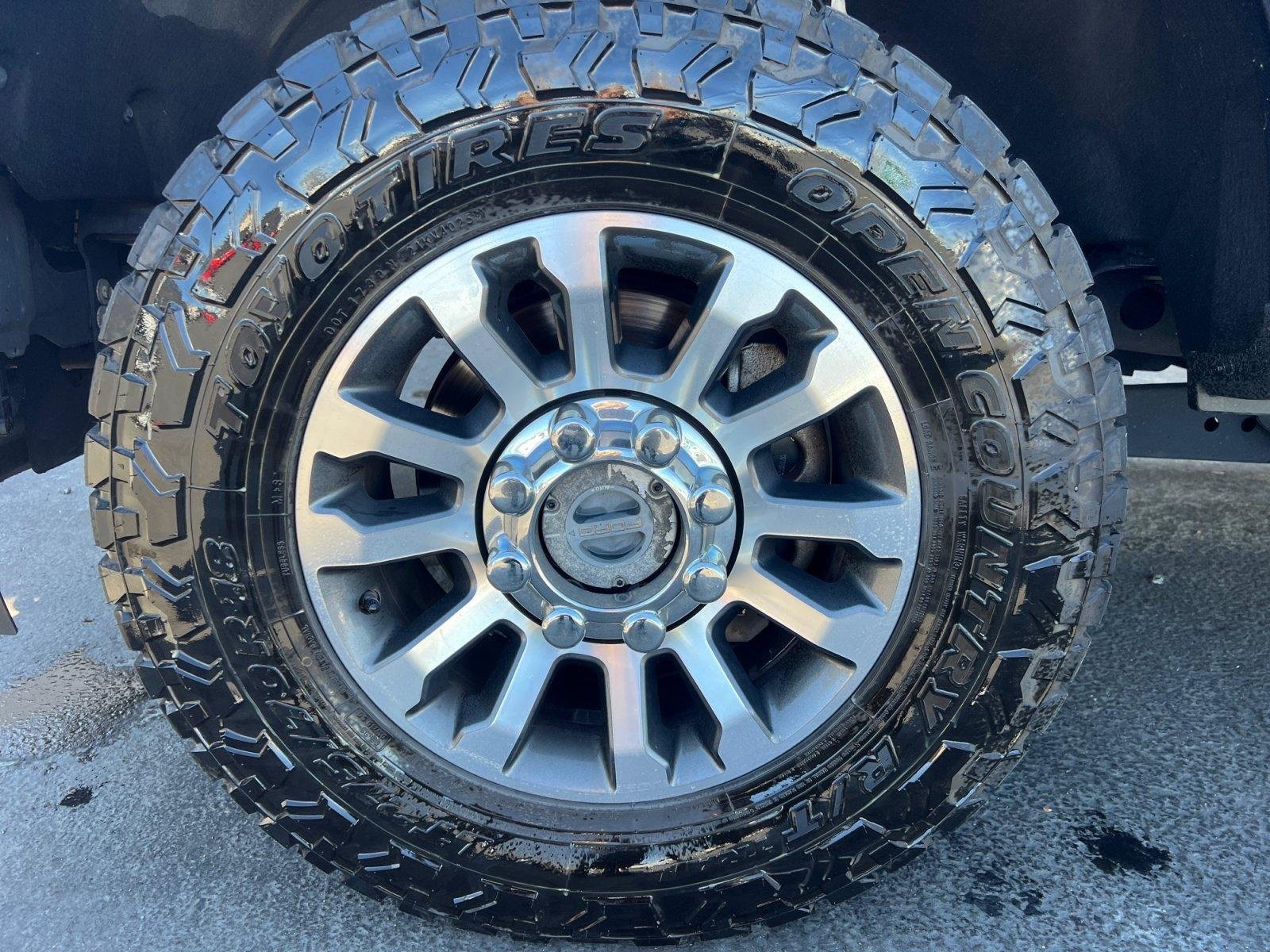 Certified 2022 Ford F350 Lariat w/ Lariat Ultimate Package AWD/4WD image 33