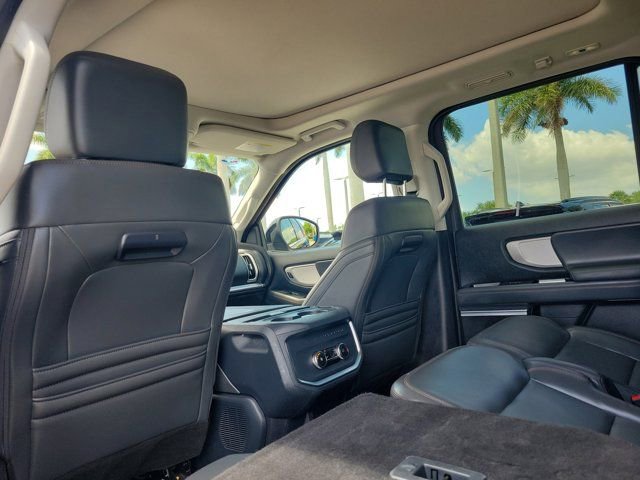 Certified 2025 Ford Expedition Max Active AWD/4WD image 17