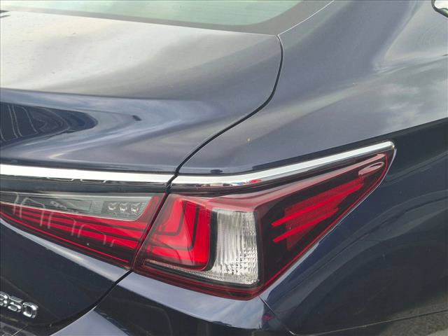 Used 2019 Lexus ES 350 FWD image 12