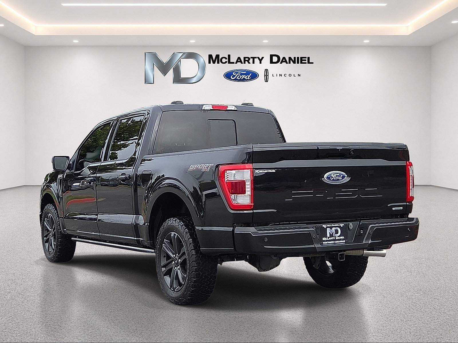 Certified 2023 Ford F150 Lariat w/ Equipment Group 502A High AWD/4WD image 4