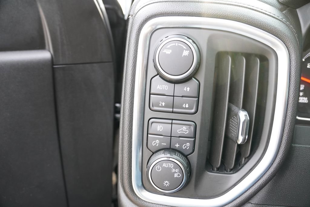 Used 2019 Chevrolet Silverado 1500 LT Trail Boss image 22