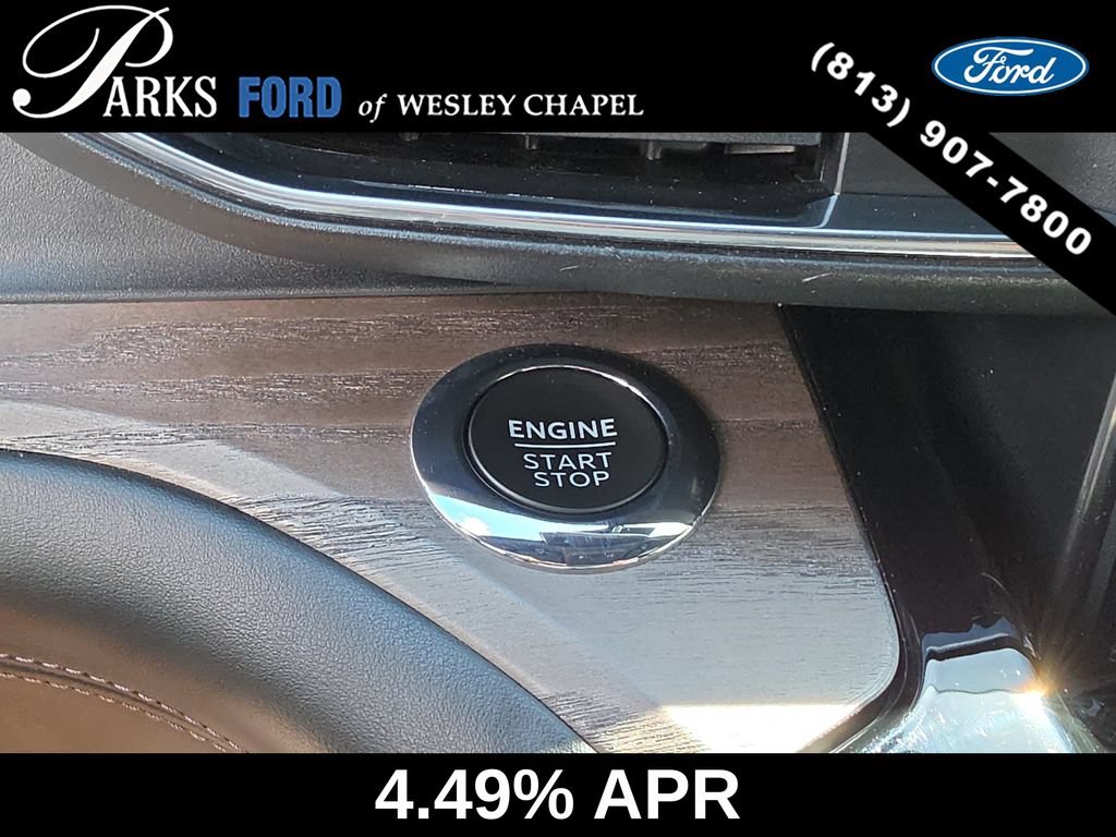 Certified 2022 Ford Explorer Platinum w/ Equipment Group 601A AWD/4WD image 27