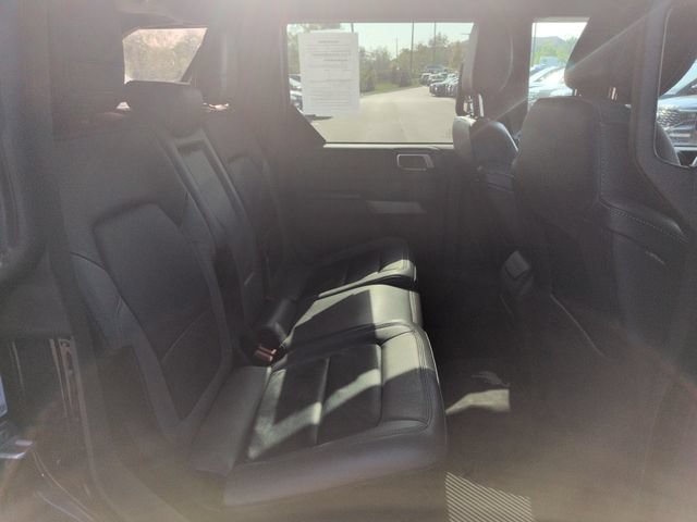Certified 2022 Ford Bronco Outer Banks w/ Sasquatch Package AWD/4WD image 18