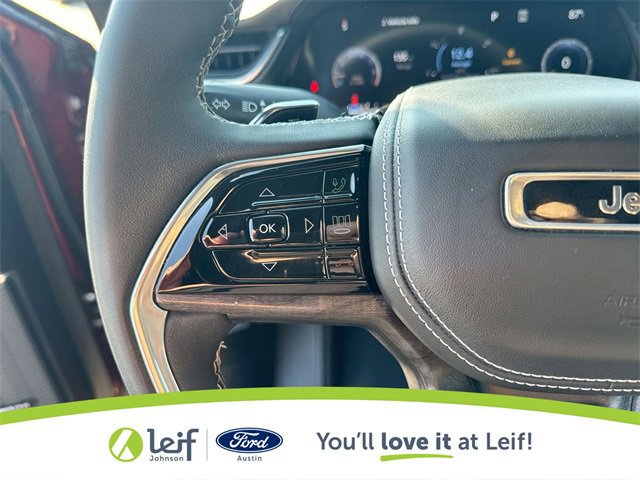 Used 2023 Jeep Grand Cherokee L Overland image 32