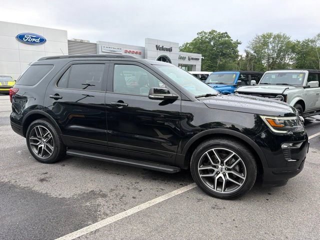 Certified 2018 Ford Explorer Sport AWD/4WD image 2