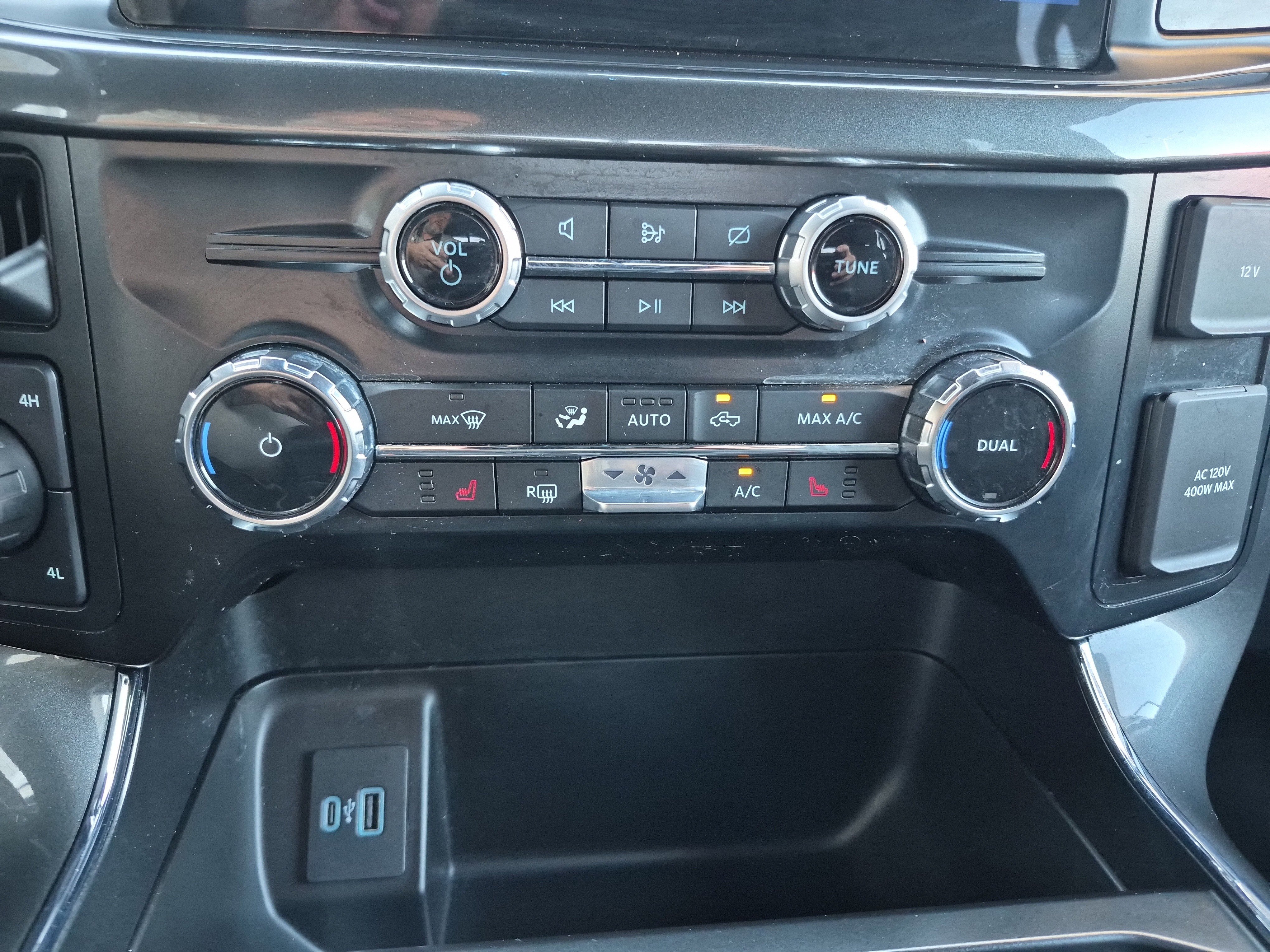 Certified 2023 Ford F150 XLT w/ Equipment Group 302A High image 36