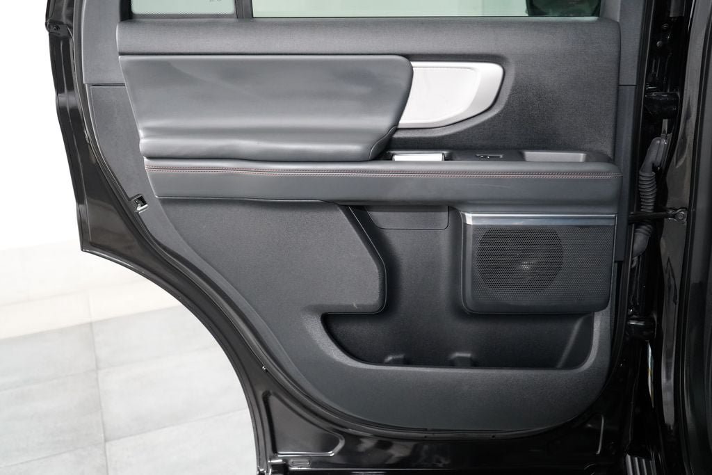 Certified 2025 Ford Expedition Active AWD/4WD image 24