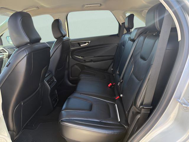 Certified 2022 Ford Edge Titanium AWD/4WD image 14
