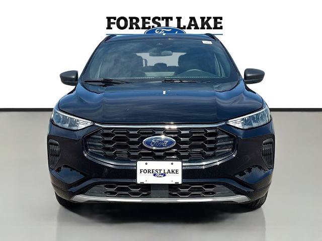Certified 2023 Ford Escape ST-Line w/ Tech Pack #1 AWD/4WD image 2