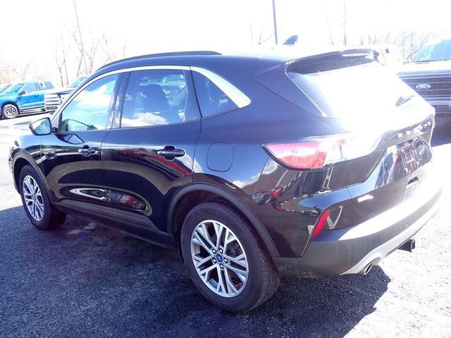 Certified 2022 Ford Escape SEL image 5