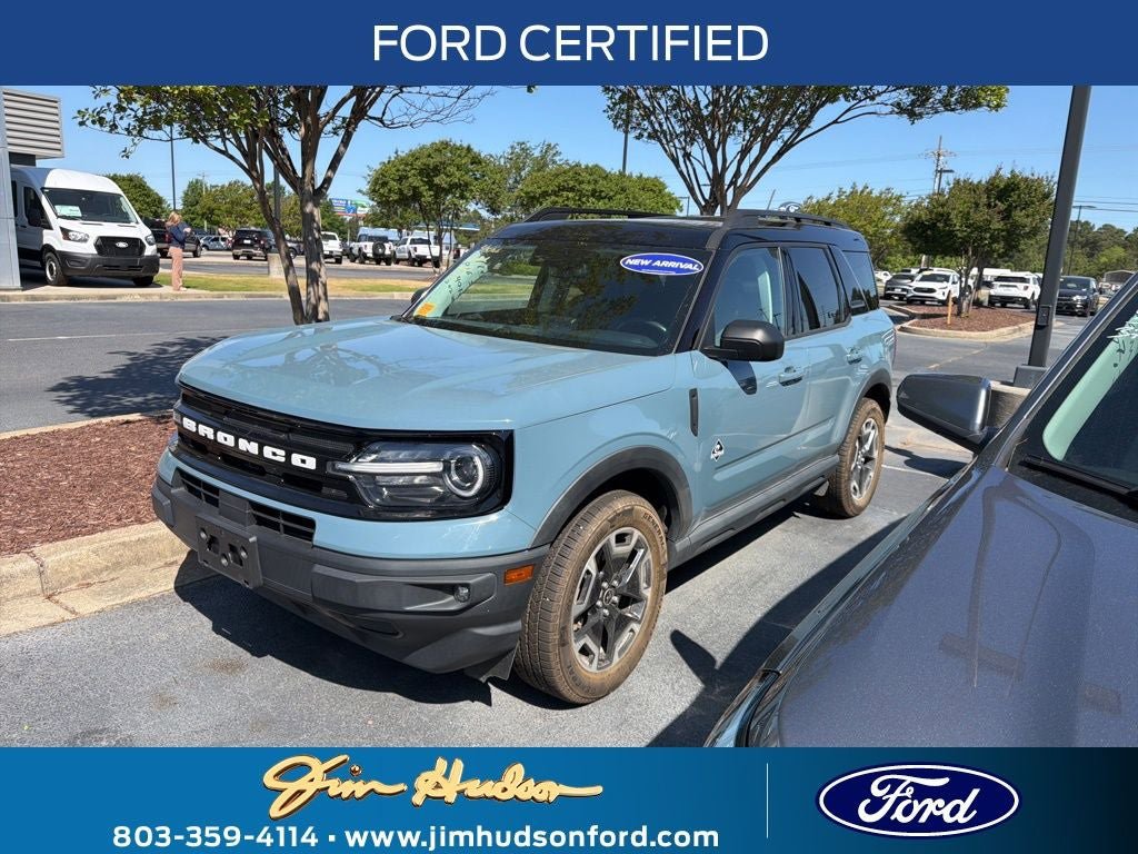 Certified 2022 Ford Bronco Sport Outer Banks w/ Tech Package AWD/4WD image 1