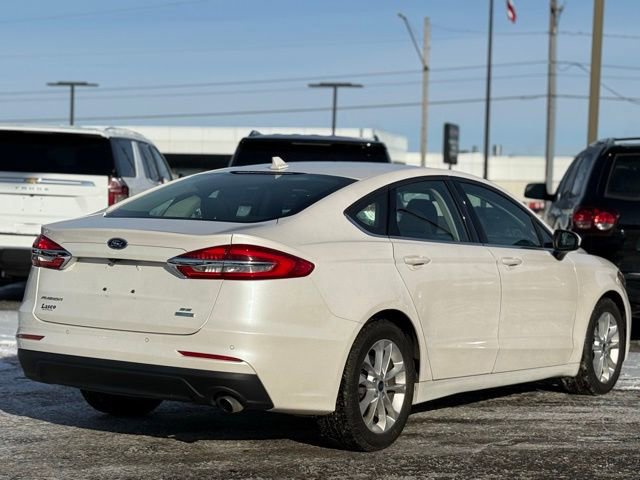 Certified 2020 Ford Fusion SE image 9