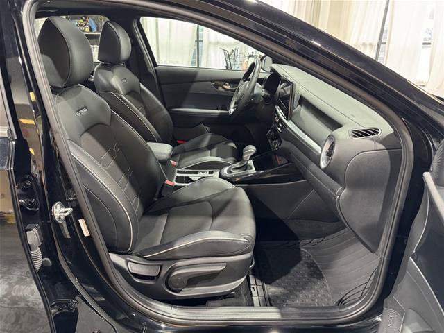 Used 2023 Kia Forte GT-Line w/ GT-Line Premium Package FWD image 26