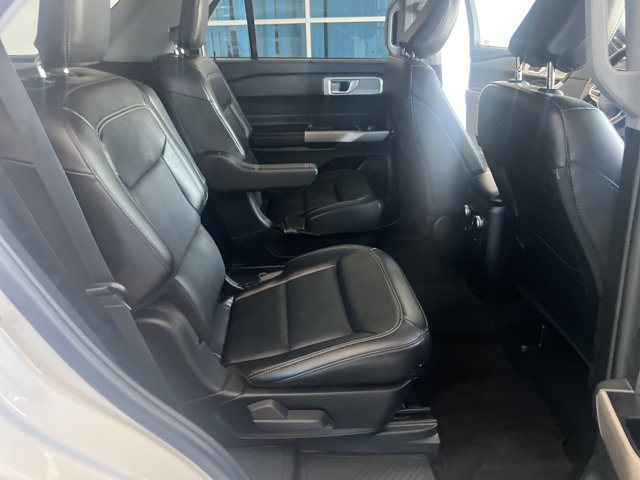 Certified 2023 Ford Explorer Limited AWD/4WD image 7